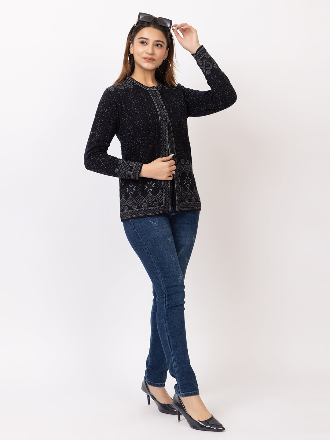 2868 Black Crew Neck Cardigan winter wear TWENTY ME