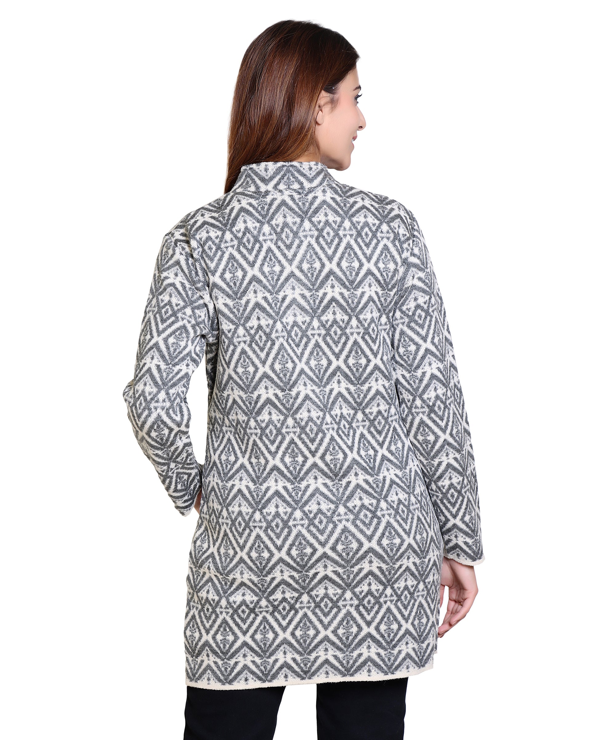 4653 Grey Warm Up in Grey-Toned Cardigans